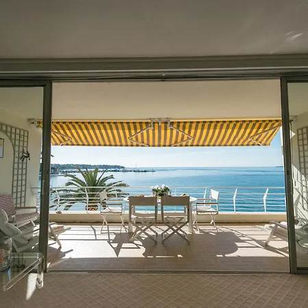 Front Magnificent Cote D'azur Eden Daire Antibes